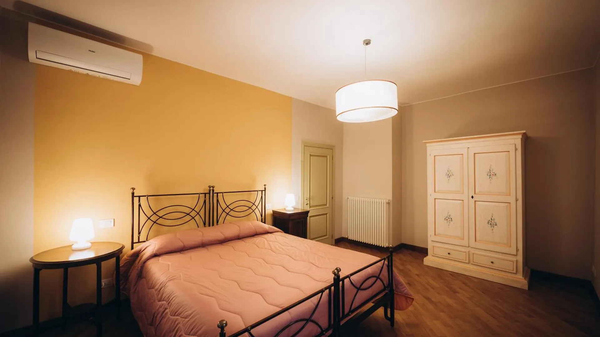 בית חווה פופי Agriturismo La Dolce Vista איטליה